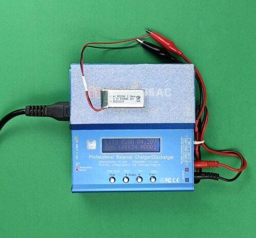 Силовой аккумулятор 25С высоко токовый для радиоуправляемых игрушек 802042 3.7V. Реальная емкость 800 mAh (разъем XH)